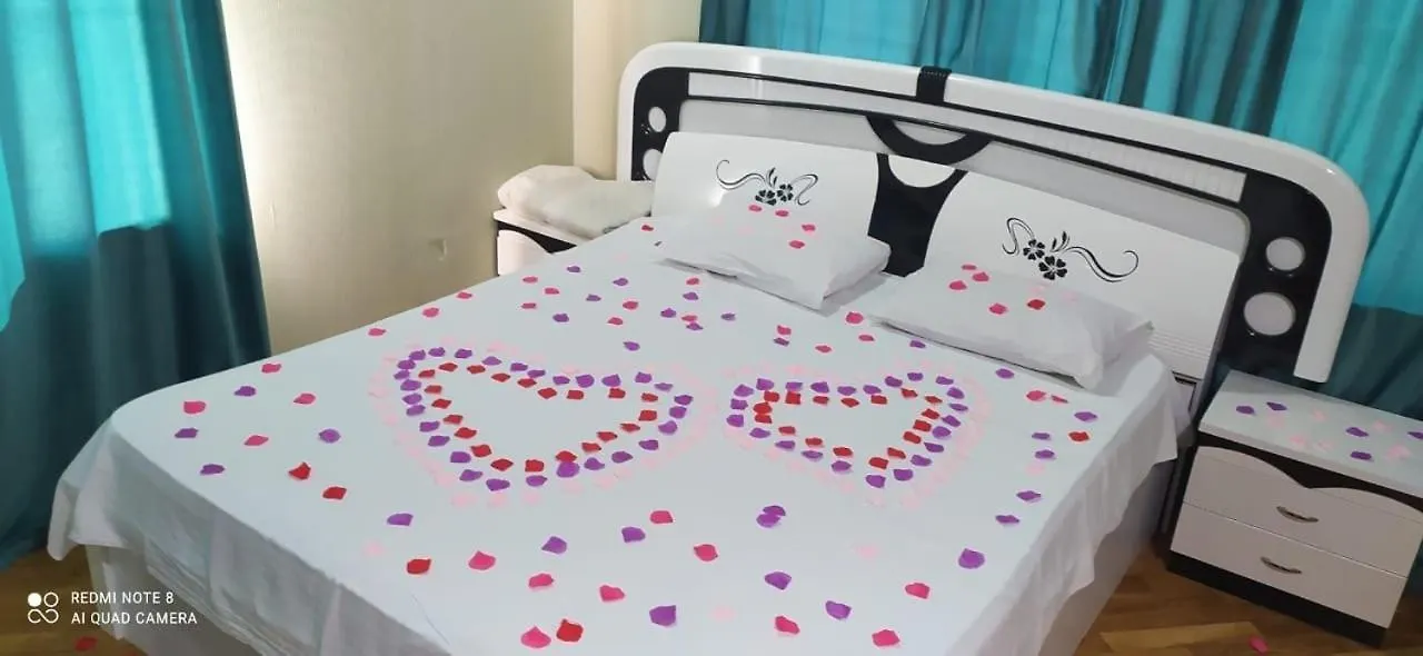 Ekm Hotel Bakú 0*,